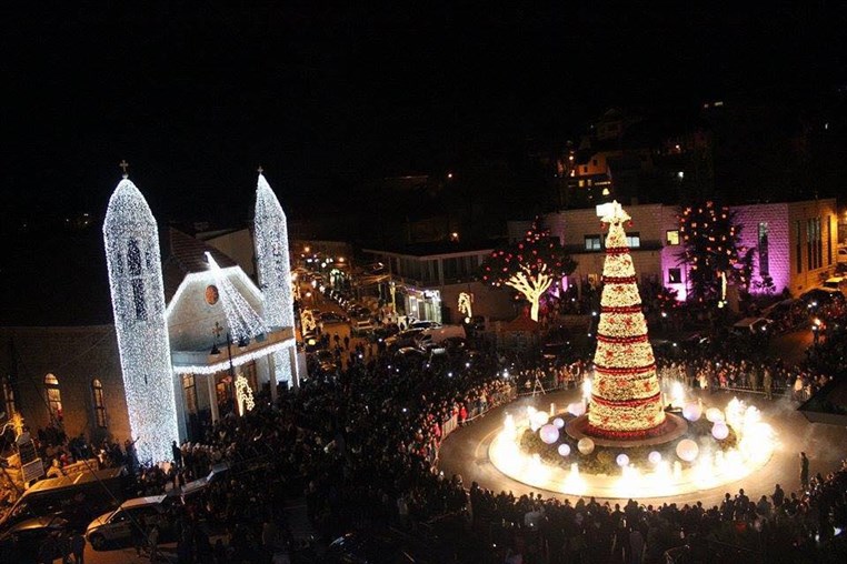 Dhour Shweir Christmas Tree